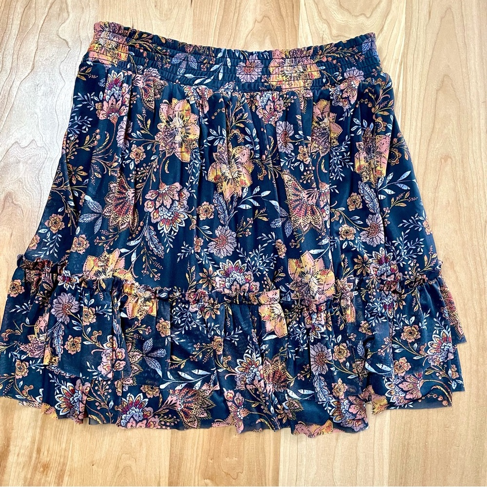Evereve Women’s Large Tinslee Mesh Boho Floral Mini Skirt Spring